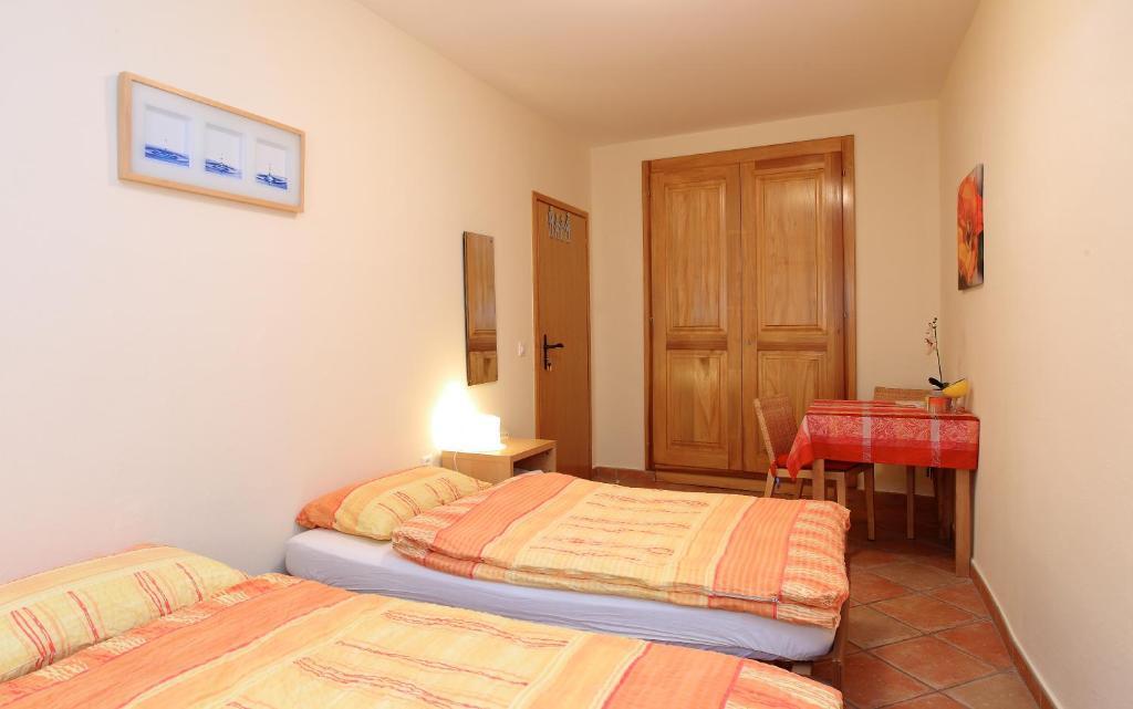 Annie'S Bed & Breakfast Ascona Room photo